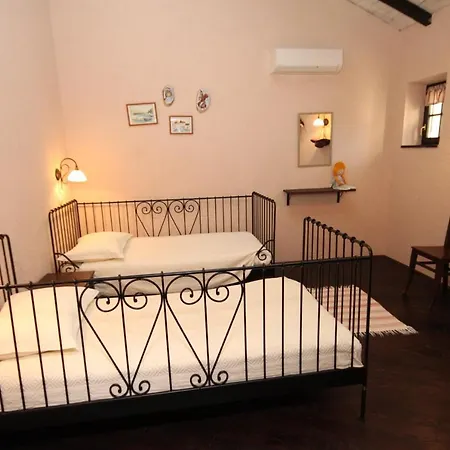 Villa Luxury With A Swimming Pool Skrapi, Istria - Sredisnja Istra - 7524 Brajkovici (Pazin)